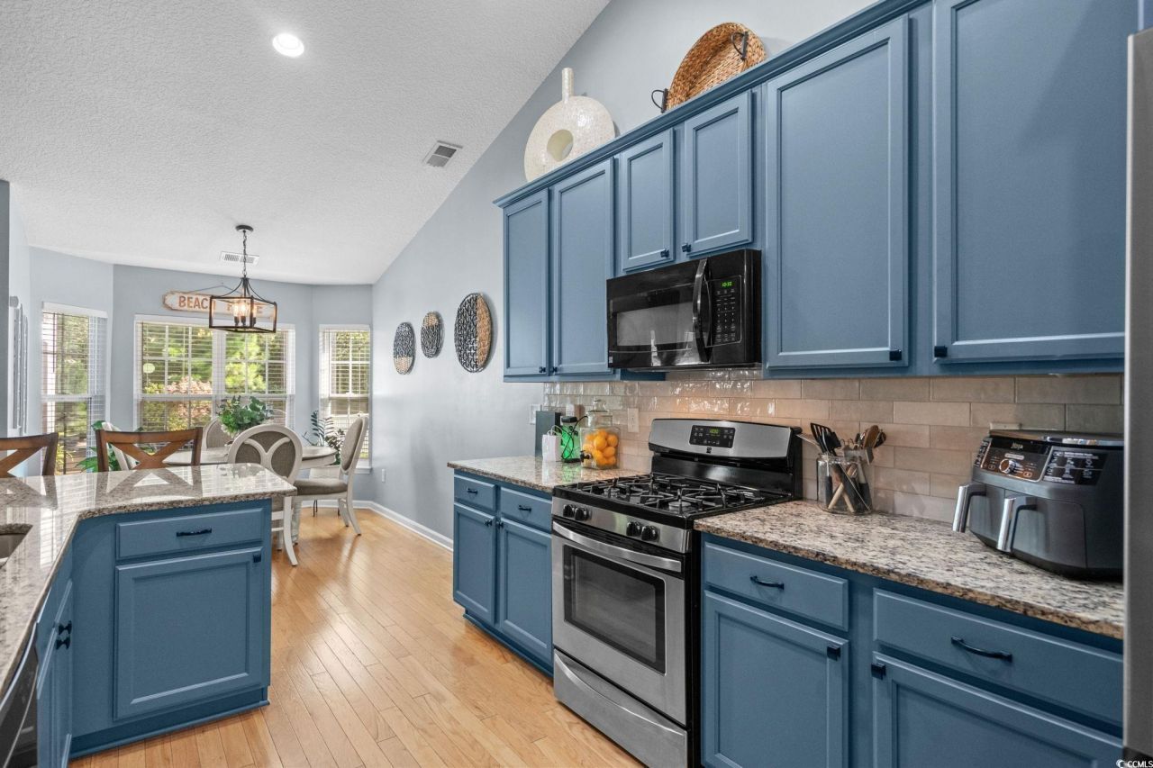 721 Old Castle Loop Photo 20