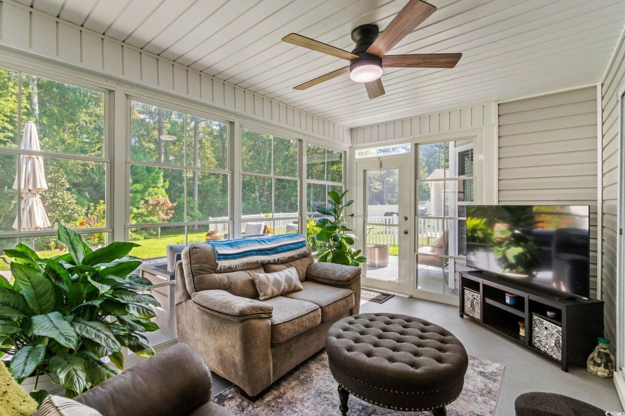 721 Old Castle Loop Photo 27