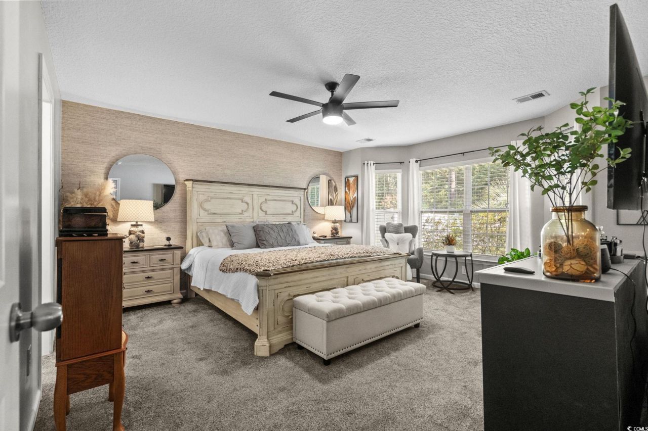 721 Old Castle Loop Photo 4