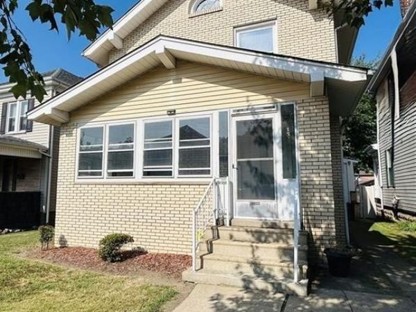 1329 East Street, Follansbee, WV 26037