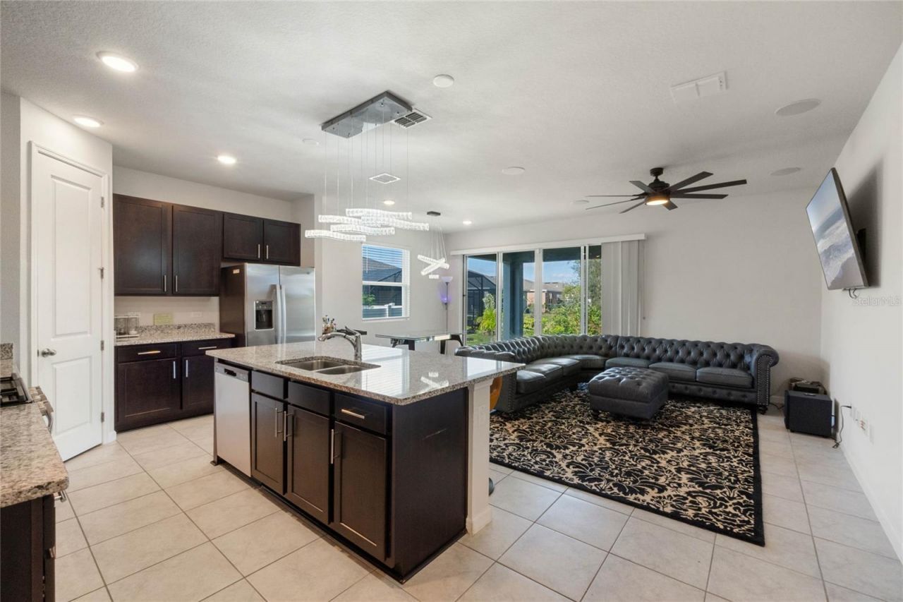 5315 Meadow Song Drive, Okahumpka, FL 34762 Photo