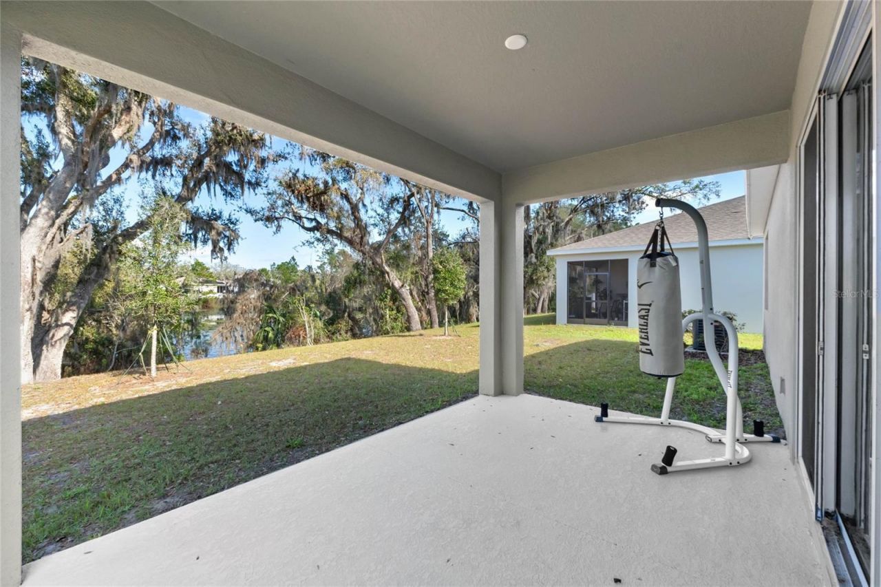 5315 Meadow Song Drive, Okahumpka, FL 34762 Photo