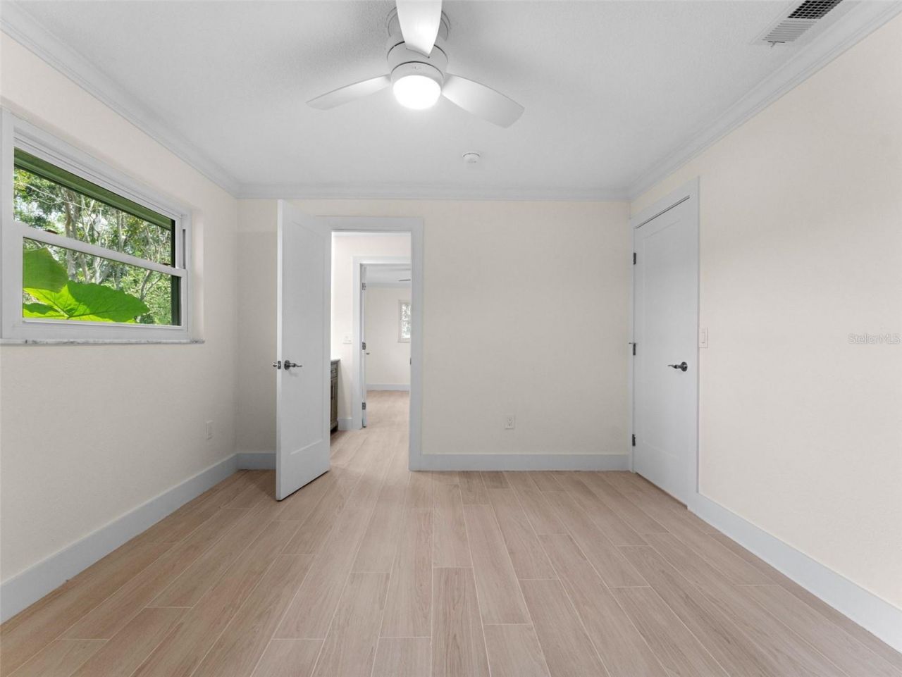 7220 Sunshine Drive S, Saint Petersburg, FL 33705 Photo