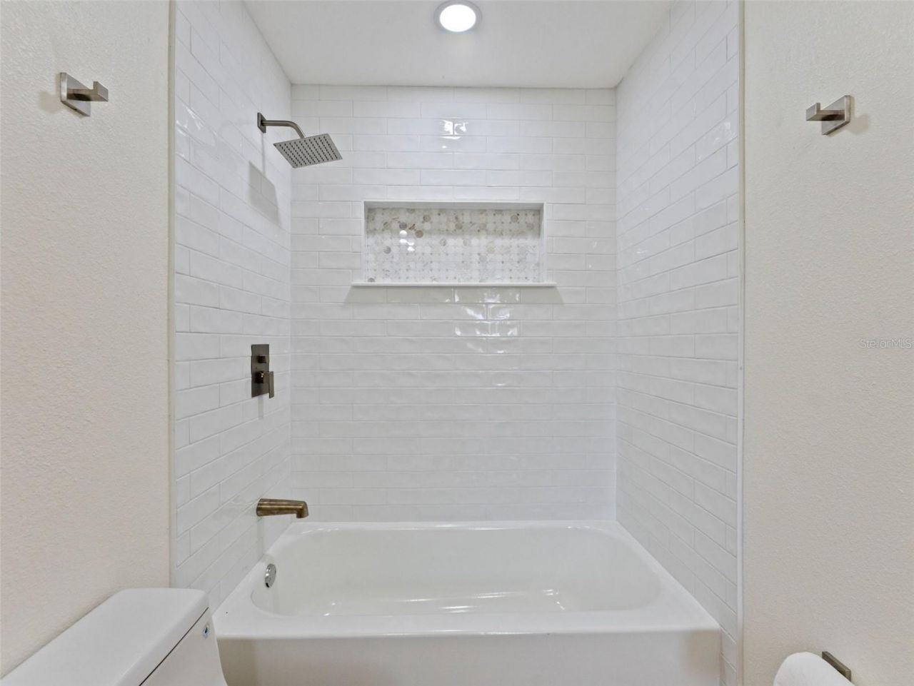 7220 Sunshine Drive S, Saint Petersburg, FL 33705 Photo