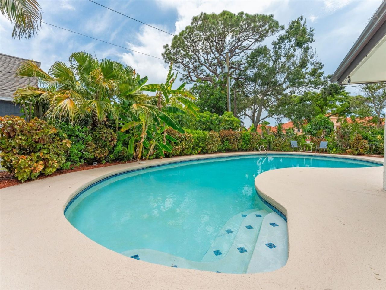 7220 Sunshine Drive S, Saint Petersburg, FL 33705 Photo