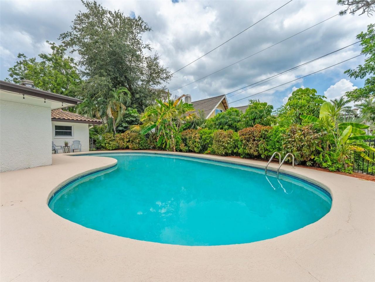 7220 Sunshine Drive S, Saint Petersburg, FL 33705 Photo