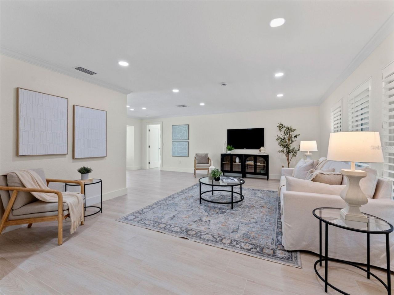 7220 Sunshine Drive S, Saint Petersburg, FL 33705 Photo