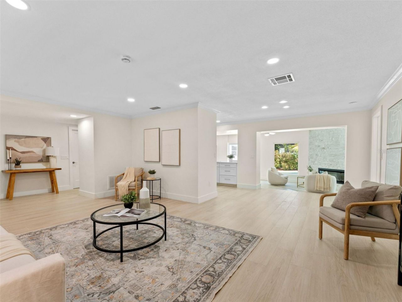 7220 Sunshine Drive S, Saint Petersburg, FL 33705 Photo