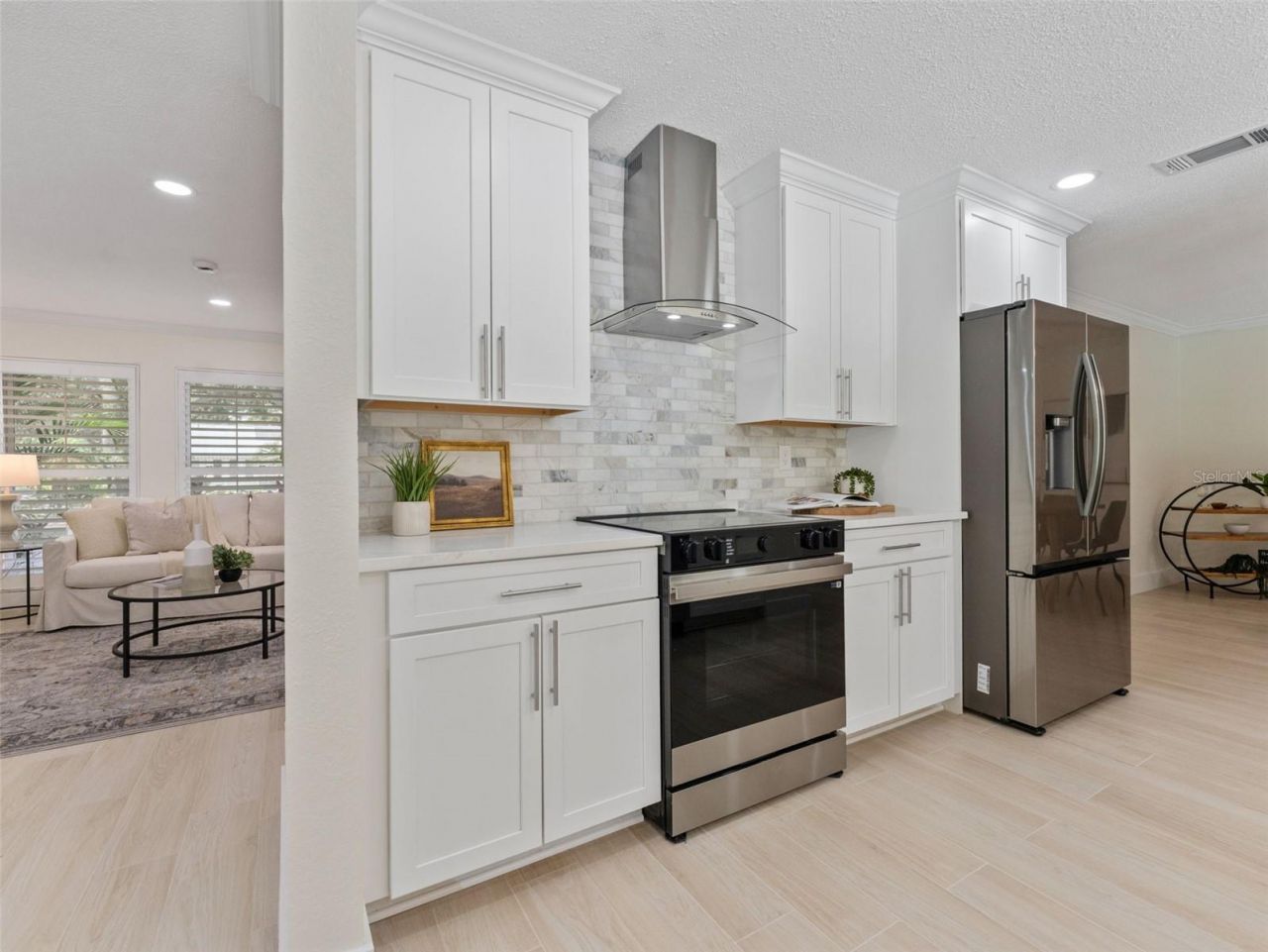 7220 Sunshine Drive S, Saint Petersburg, FL 33705 Photo