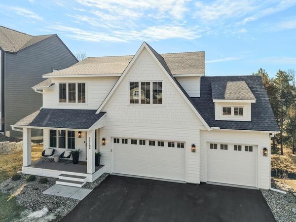 11184 Johnson Ridge, Eden Prairie, MN 55347