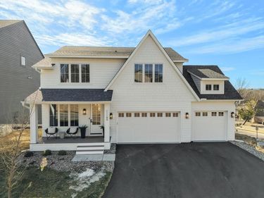 11184 Johnson Ridge, Eden Prairie, MN 55347