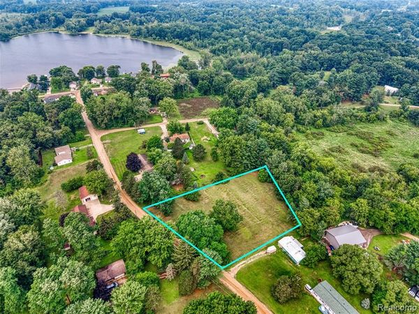 000 Orlando Drive, Unadilla Twp, MI 48137