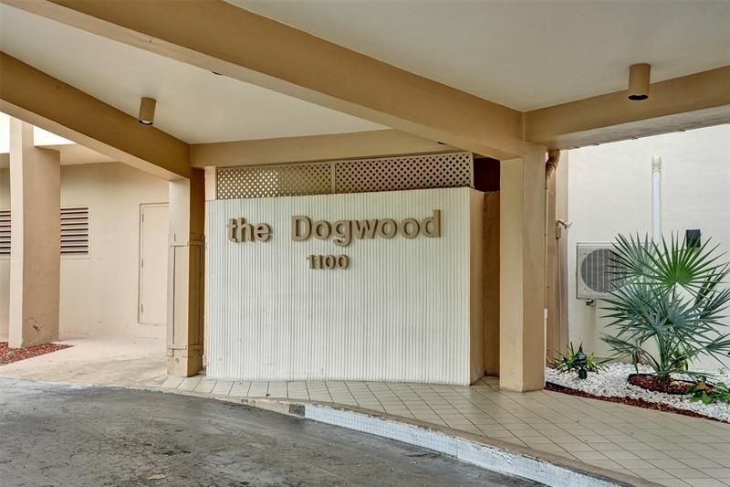 1100 Saint Charles Pl, Unit 612, Pembroke Pines, FL 33026 Photo