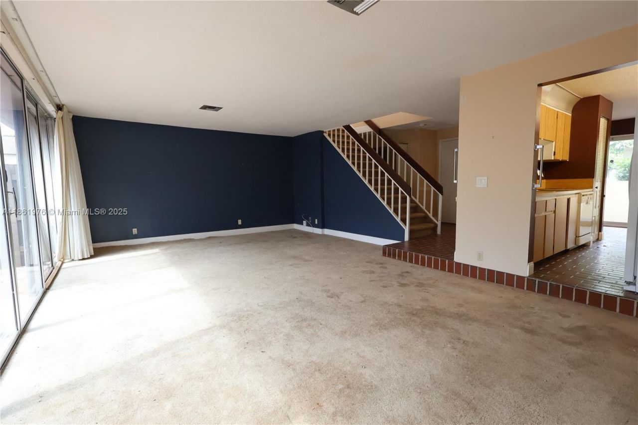 865 NW 80th Ter, Unit 6, Plantation, FL 33324 Photo