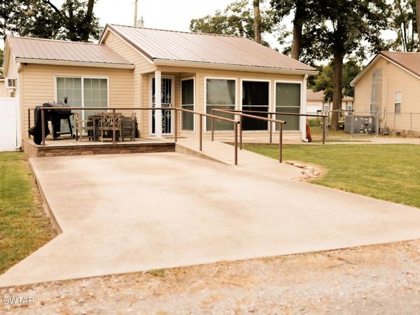 220 Edgewater Lp, Tiptonville, TN 38079