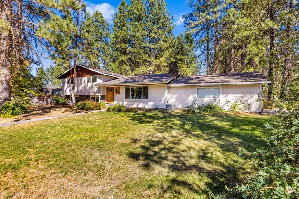 2919 S Glenn Rd, Spokane Valley, WA 99206 Main Photo