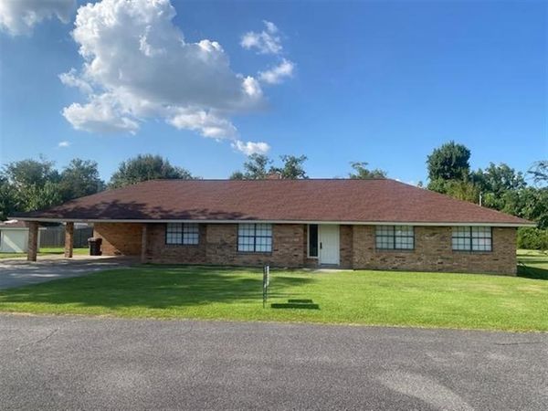 2600 Timber Ln Lane, Lake Charles, LA 70605