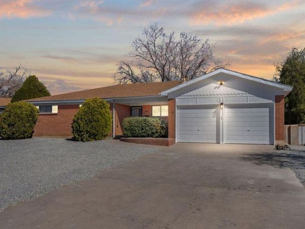 2908 PENNSYLVANIA Street NE, Albuquerque, NM 87110