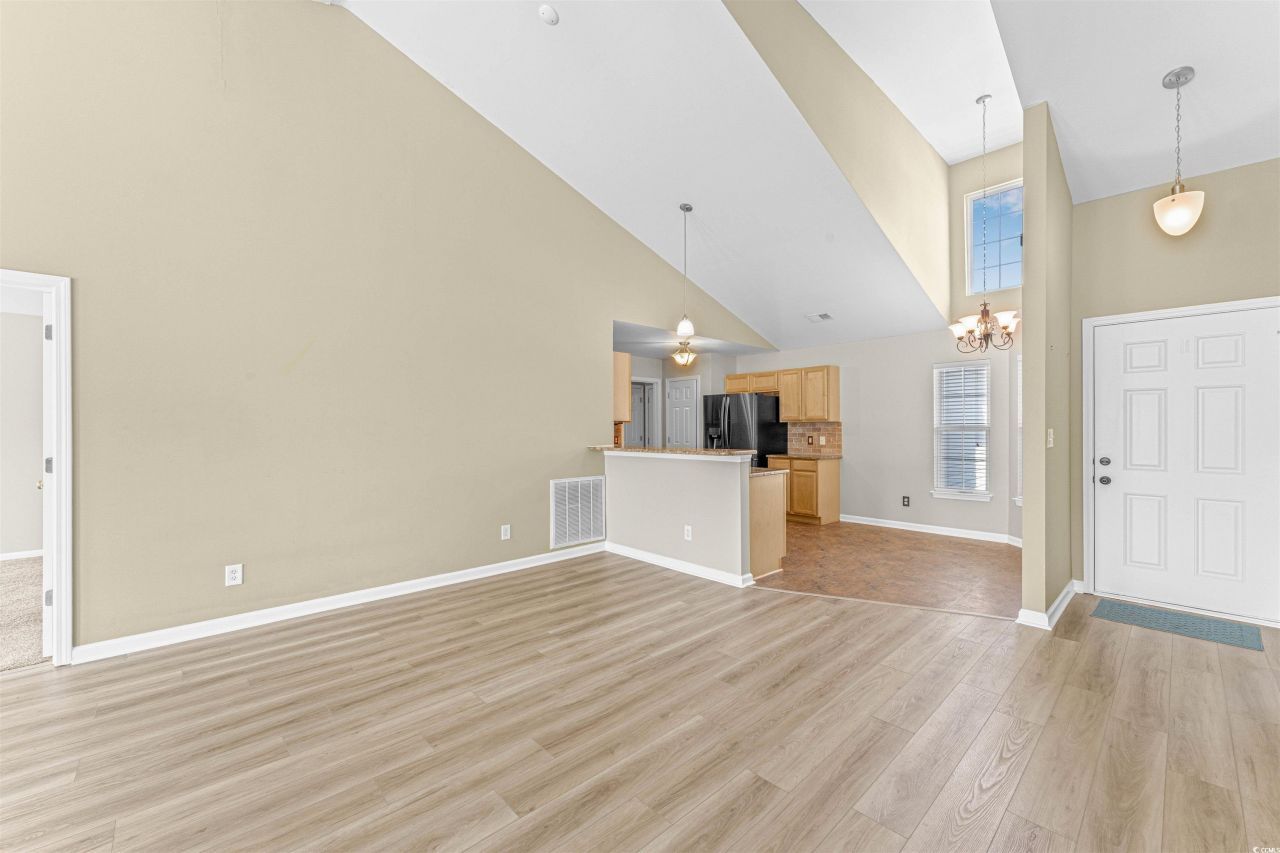 1036 Great Lakes Circle Photo 8