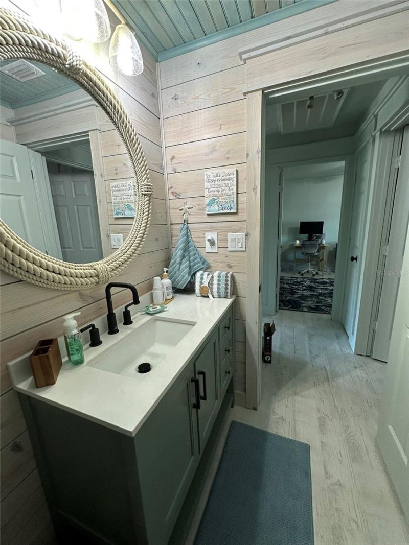5006 Starfish Dr Se, Unit A, Saint Petersburg, FL 33705 Photo