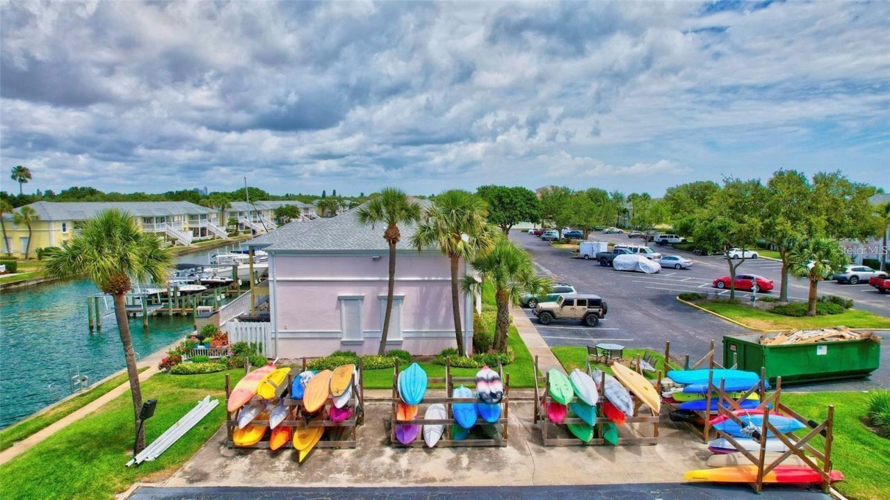 5006 Starfish Dr Se, Unit A, Saint Petersburg, FL 33705 Photo