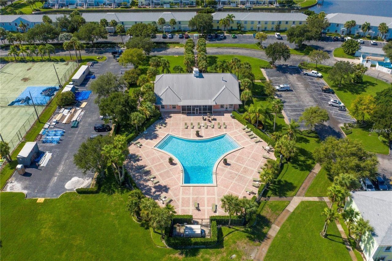 5006 Starfish Dr Se, Unit A, Saint Petersburg, FL 33705 Photo