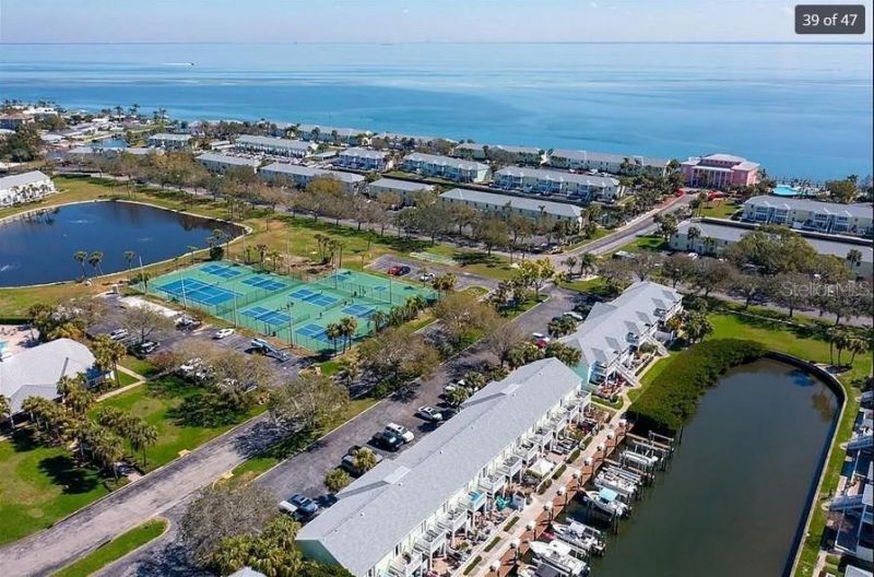 5006 Starfish Dr Se, Unit A, Saint Petersburg, FL 33705 Photo
