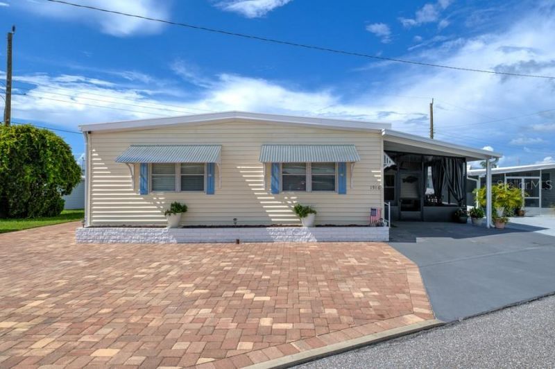 1916 Illinois Avenue, Bradenton, FL 34207 Photo