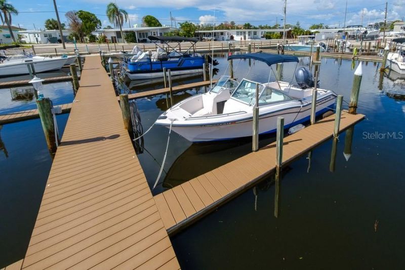 1916 Illinois Avenue, Bradenton, FL 34207 Photo