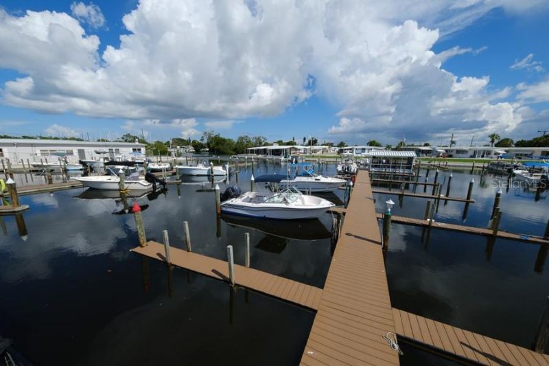 1916 Illinois Avenue, Bradenton, FL 34207 Photo