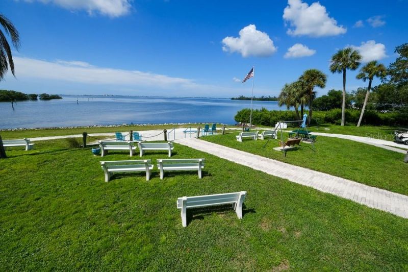 1916 Illinois Avenue, Bradenton, FL 34207 Photo