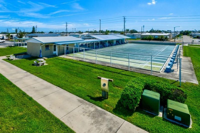 1916 Illinois Avenue, Bradenton, FL 34207 Photo