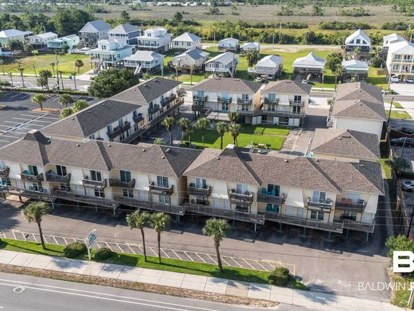 372 E Beach Boulevard, Unit 11, Gulf Shores, AL 36542