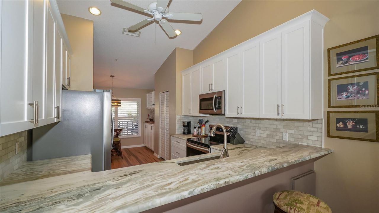 5241 Mahogany Run Avenue, Unit 425, Sarasota, FL 34241 Photo