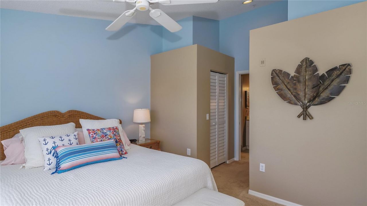5241 Mahogany Run Avenue, Unit 425, Sarasota, FL 34241 Photo