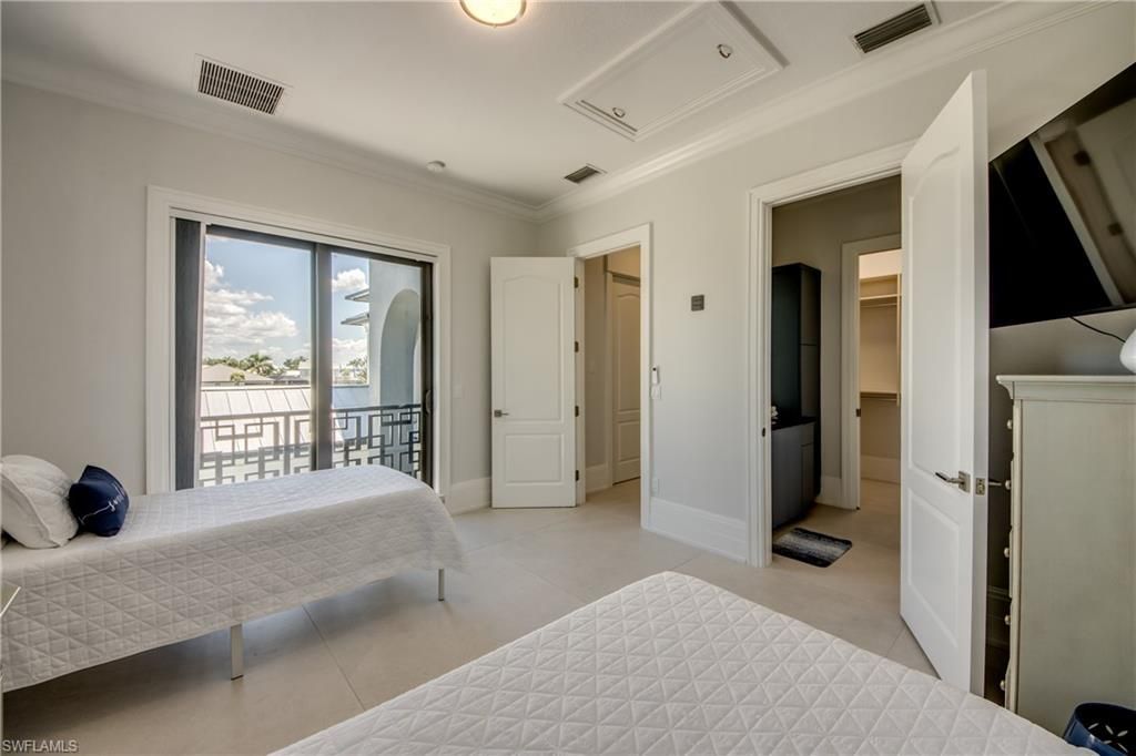 1436 Viking Ct, Cape Coral, FL 33904 Photo