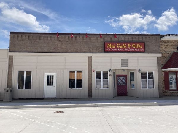 141 N State Street, Hampshire, IL 60140