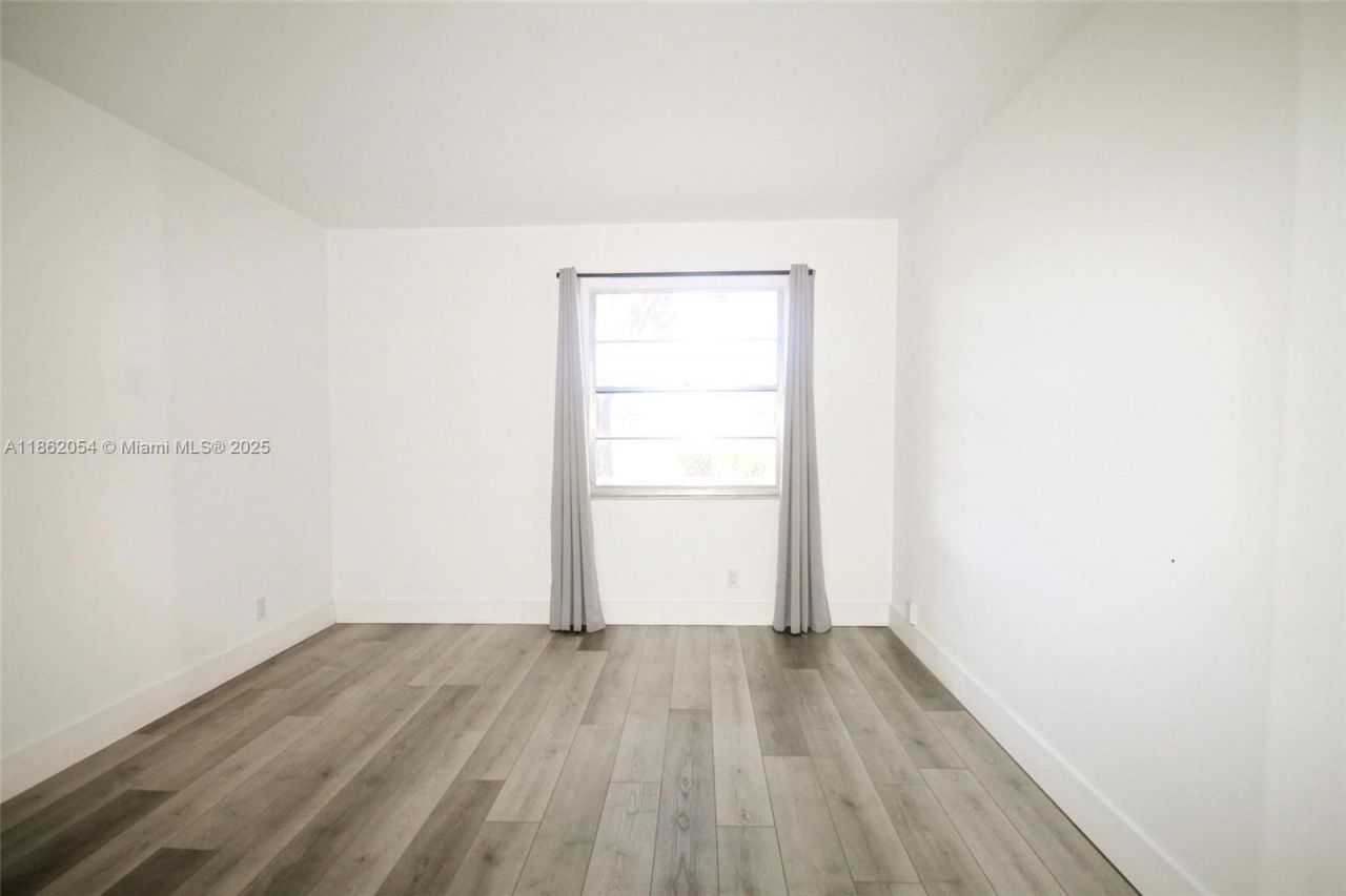 301 SW 135th Ave, Unit 113C, Pembroke Pines, FL 33027 Photo