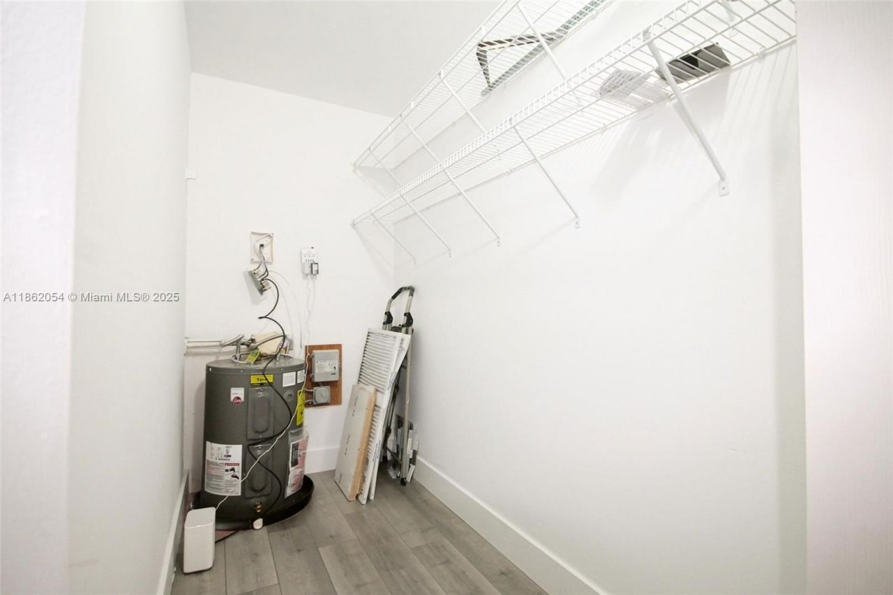 301 SW 135th Ave, Unit 113C, Pembroke Pines, FL 33027 Photo