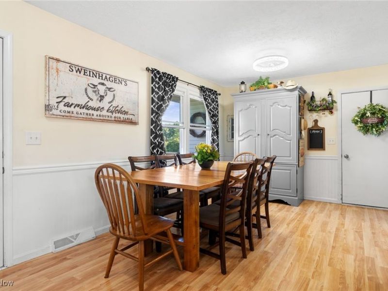 9208 Thorpe Road, Berlin Heights, OH 44814 Photo 12