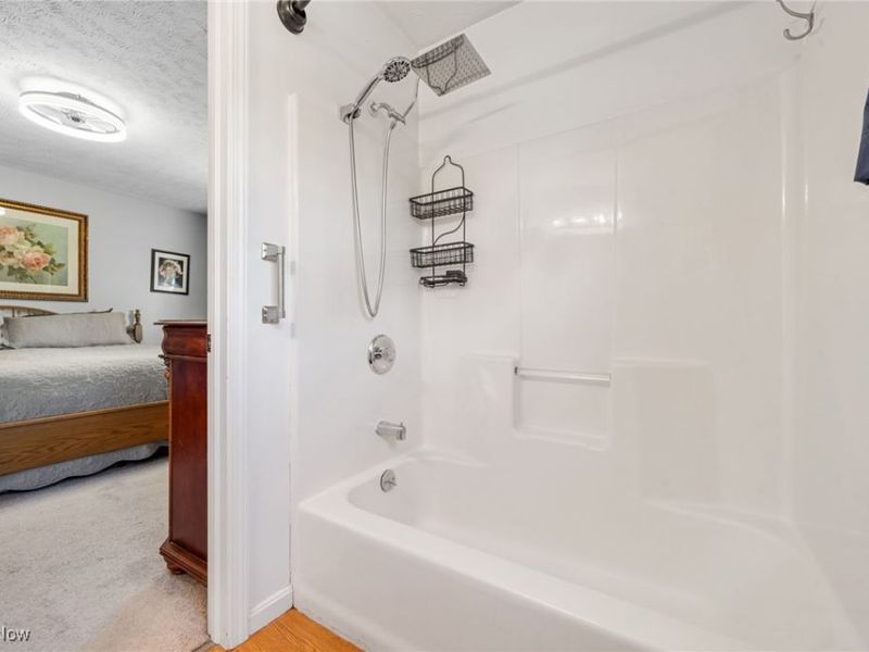 9208 Thorpe Road, Berlin Heights, OH 44814 Photo 21