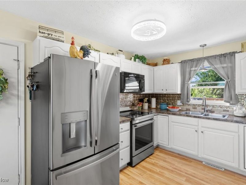 9208 Thorpe Road, Berlin Heights, OH 44814 Photo 9