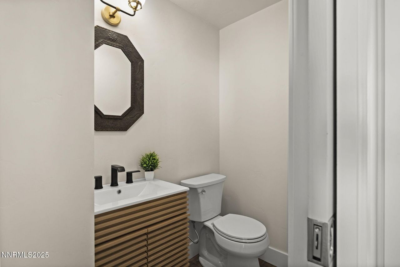 13900 Virginia Foothills Drive, Reno, NV 89521 Photo