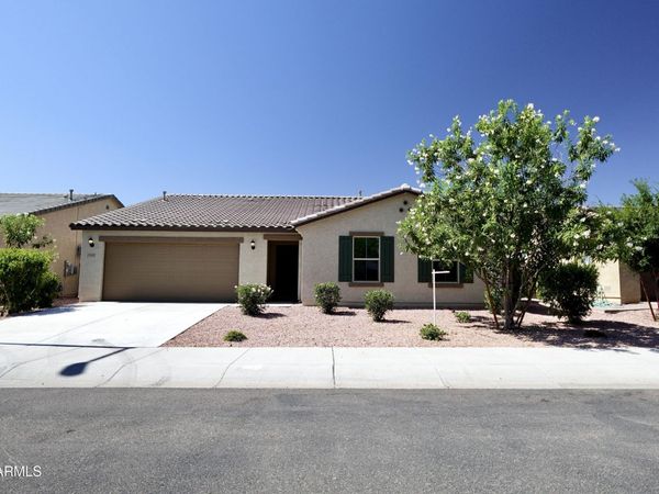 19841 W CHEERY LYNN Road, Buckeye, AZ 85396