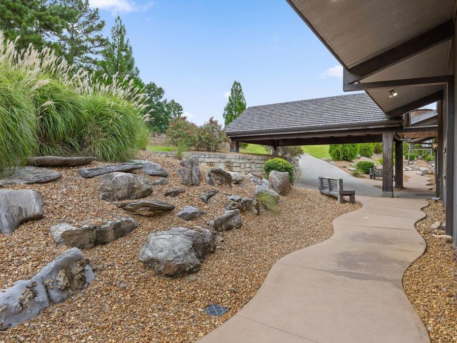 Property Image 168