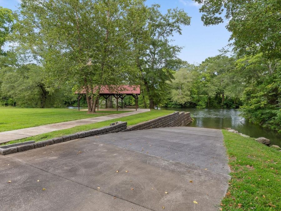 Property Image 175