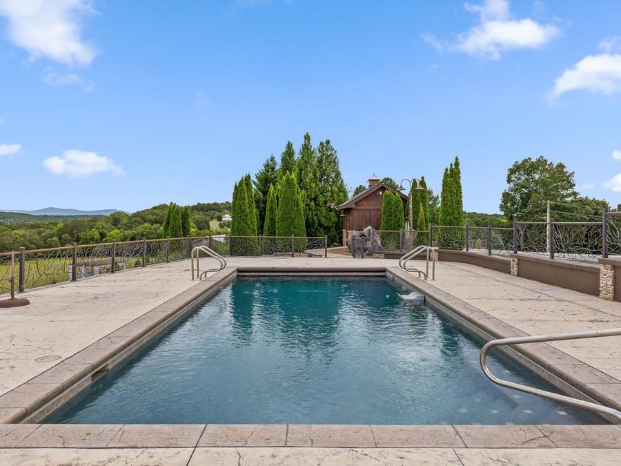 Property Image 183