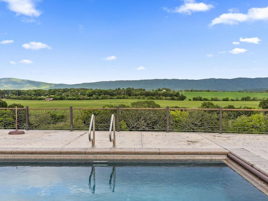 Property Image 184