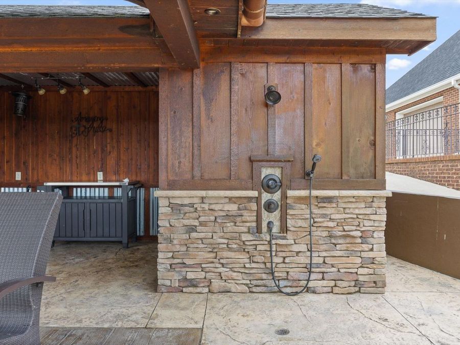 Property Image 188