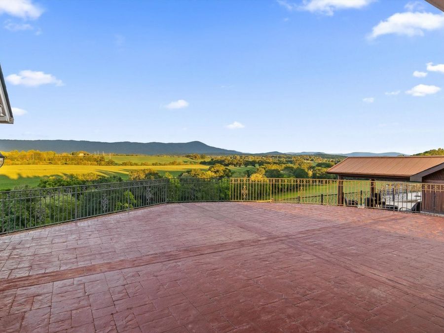 Property Image 189
